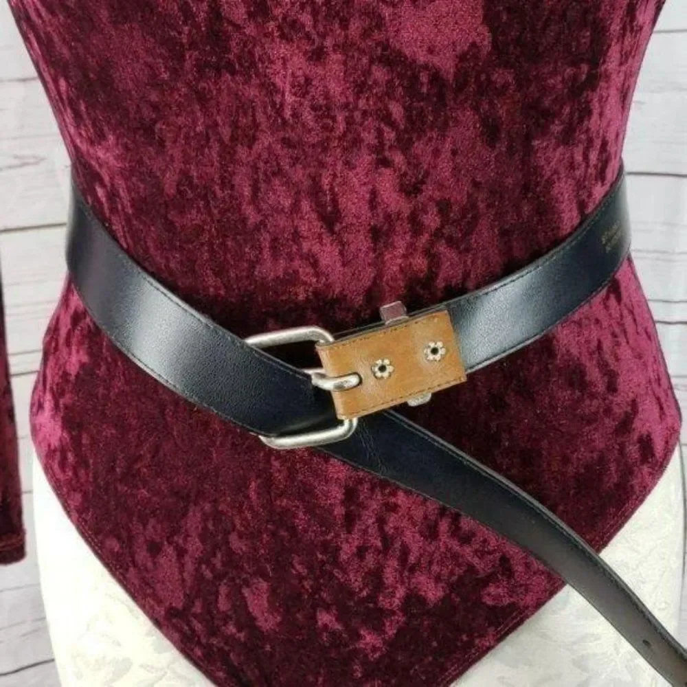 Cherokee Tan Silver Buckle‎ belt